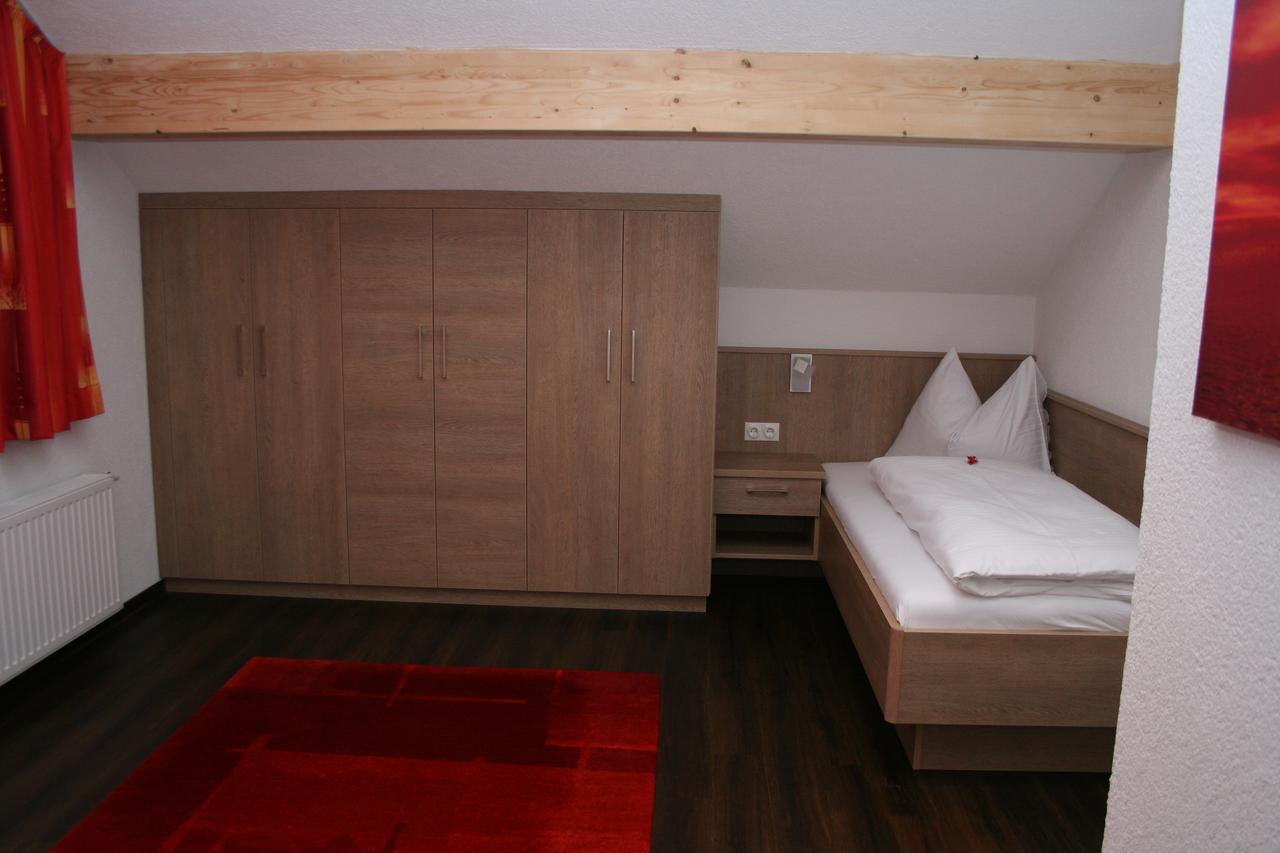 Haus Birnbacher มึลบาค อัม โฮคเคอนิก ภายนอก รูปภาพ